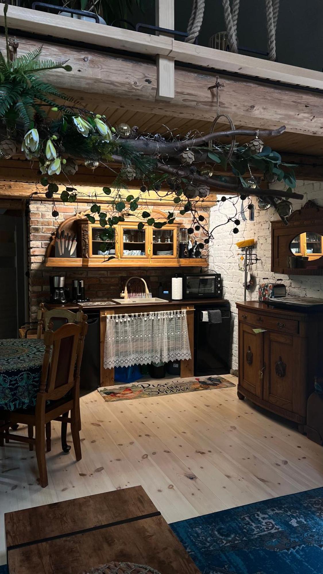 Apartamenty 3 Pory Roku Komarno Buitenkant foto