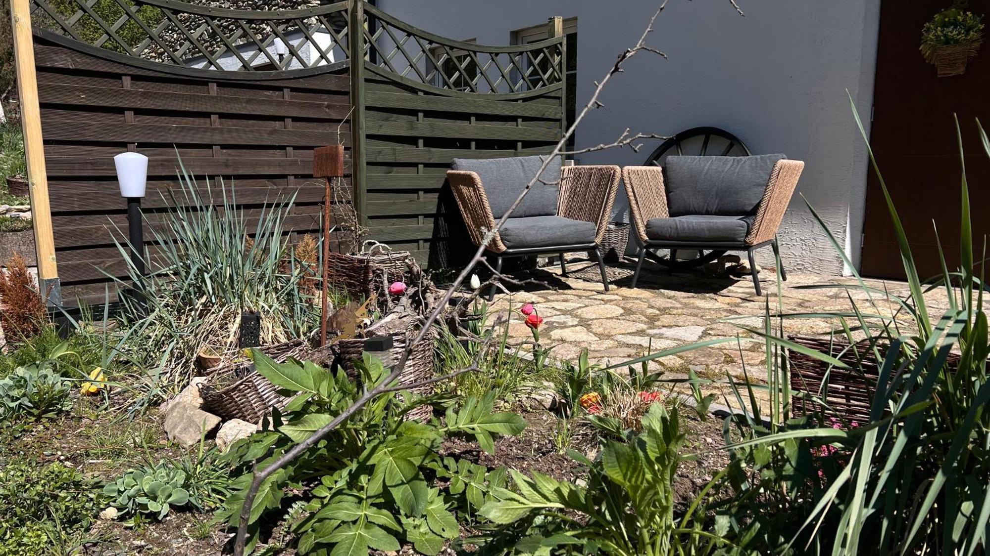 Apartamenty 3 Pory Roku Komarno Buitenkant foto
